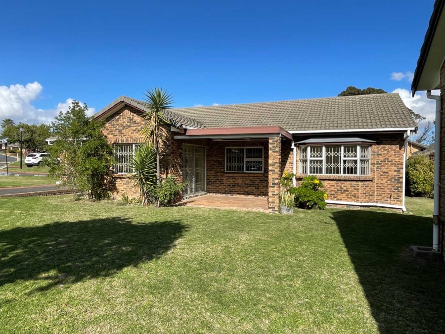 To Let 2 Bedroom Property for Rent in Kenridge Western Cape